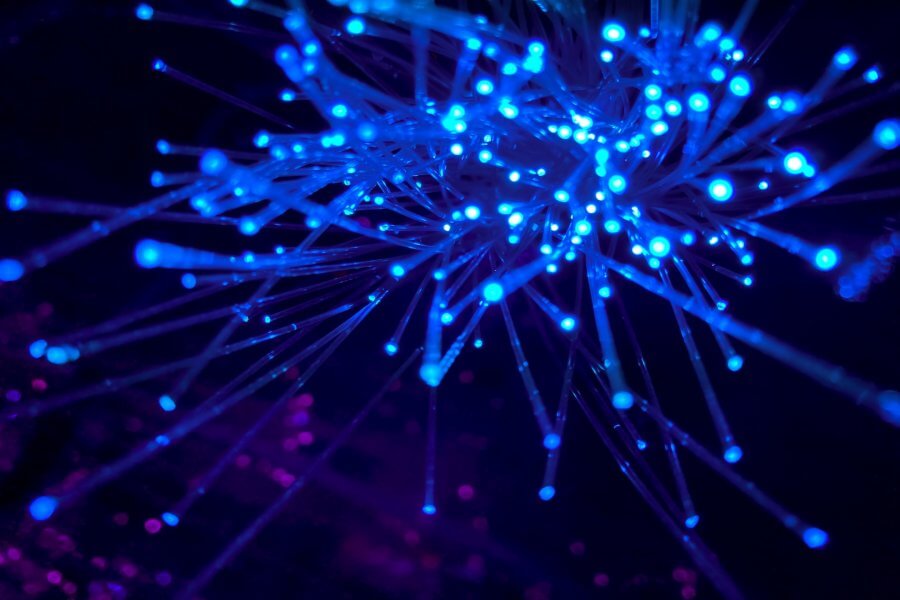 Peki IoT nedir, nesnelerin interneti neleri kapsar, faydaları ya da zararları nelerdir? Endüstri 4.0 çağında adını sıkça duyacağımız bu terimle ilgili tüm bilgileri 