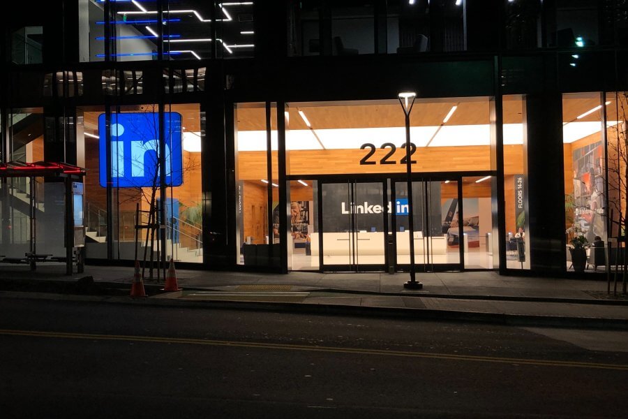 LinkedIn‘de İş İlanlarını Bulma ve Başvurma İpuçları, iş arayanlar için mükemmel bir kaynak olduğu için iş ilanlarını bulmak ve başvuruda bulunmak için ideal